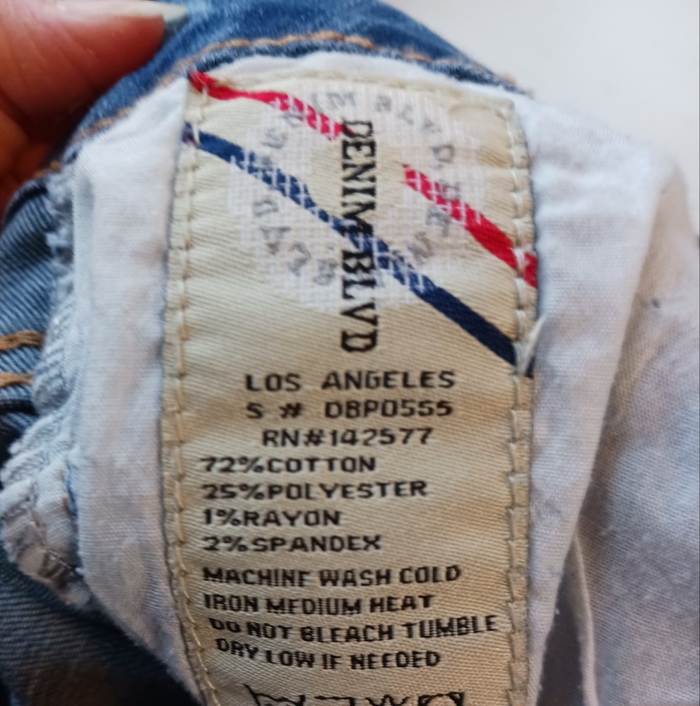 EUC Denim Blvd Los Angeles size 7 jeans - Picture 4 of 4
